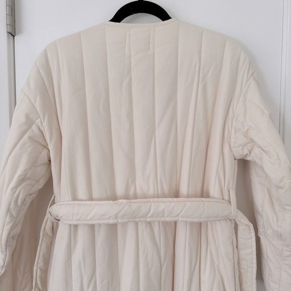 The Cary Coat - Picture 13 of 14